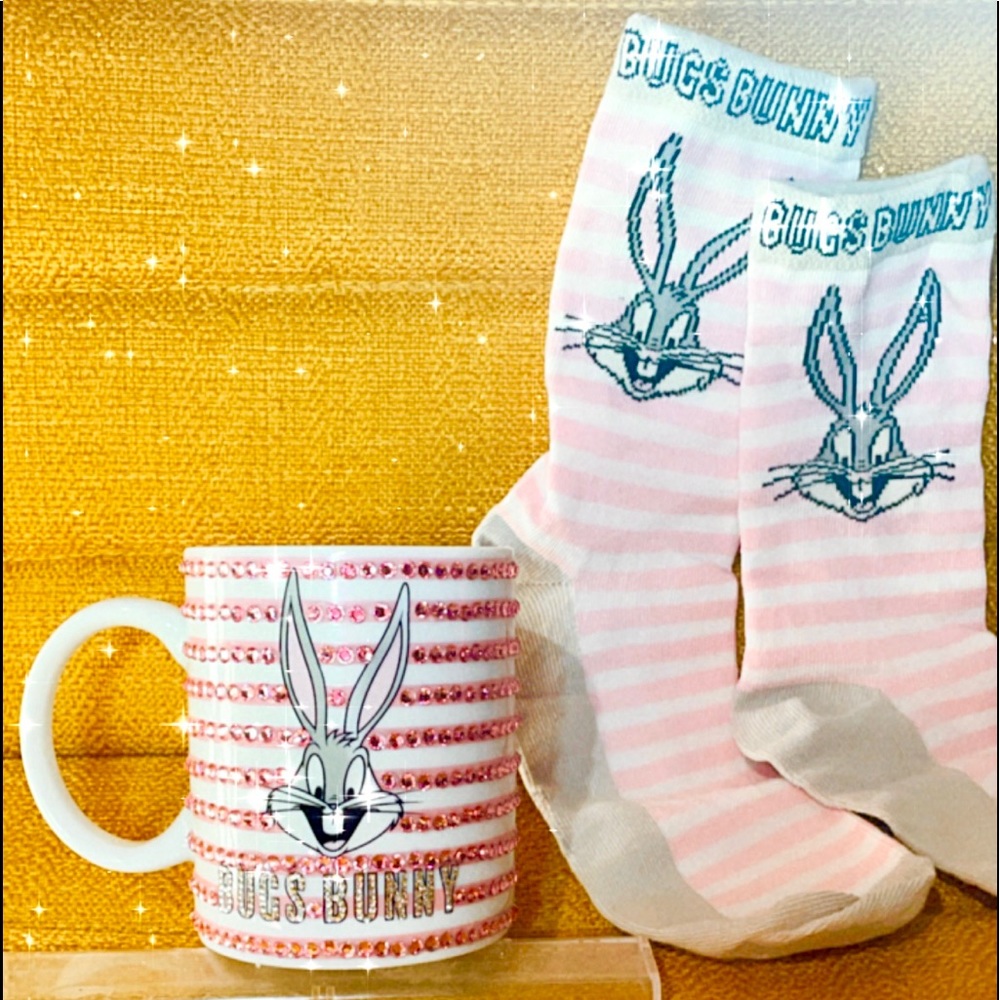 Bugs bunny matching socks and mug